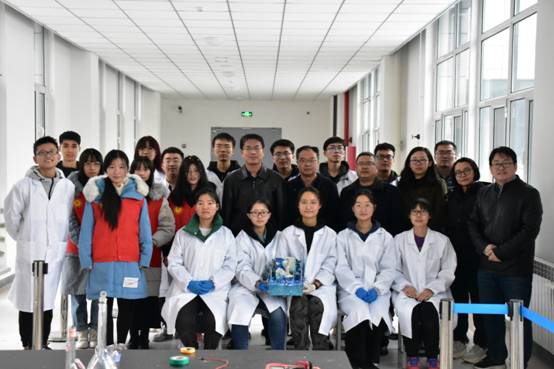 乘风破浪，杨帆远航，性爱片
荣获“第四届全国大学生Chem-E-Car竞赛”二等奖